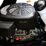 Alpina-AT3-98-HA-Tractor-cortacesped-con-motor-Stiga-ST-400-17